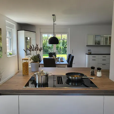 Strandlaeufer Holiday home