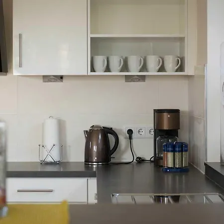Ferienhaus Strandlaeufer Lägenhet *